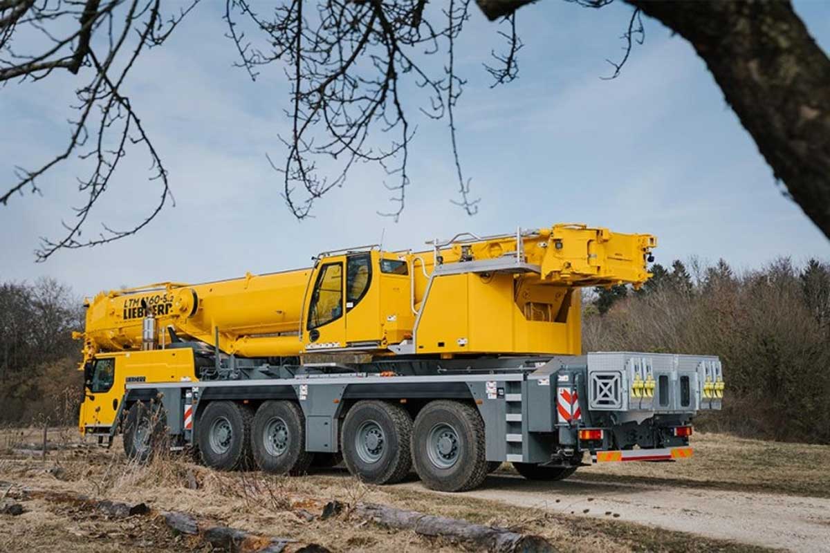 LTM-02 crane services adelaide