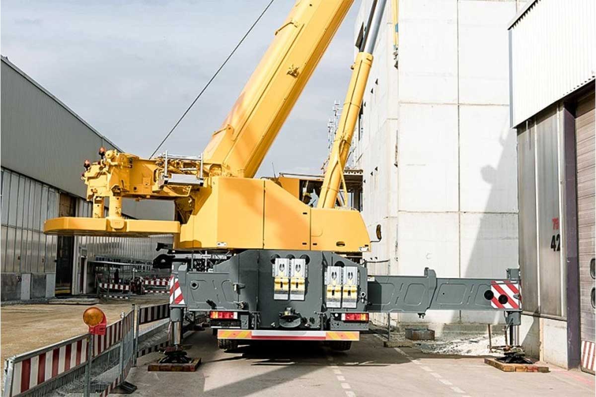 LTM-03 cranes adelaide